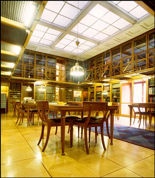 Ny Carlsberg Glyptoteks Bibliotek Rumstemning i ældre bibliotek