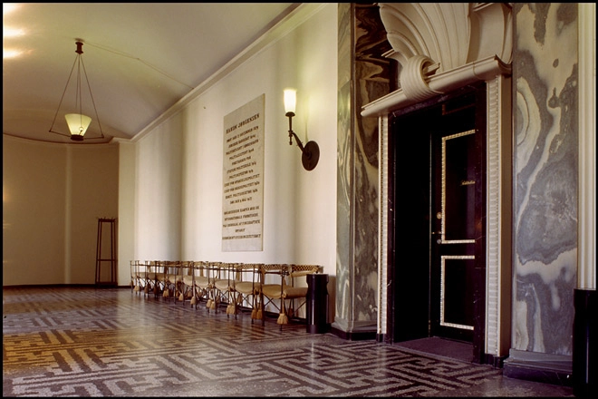 Politigården Forgemak til Parolesalen