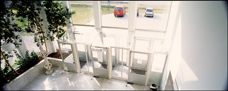 Rudersdal Rådhus - Søllerød Rådhus Vindfang i forhallen