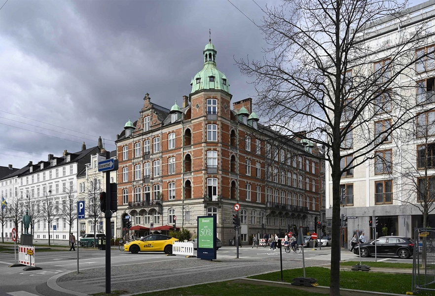 De Brockske Handelsskoler - Sankt Annæ Plads Alle fotos: 2024