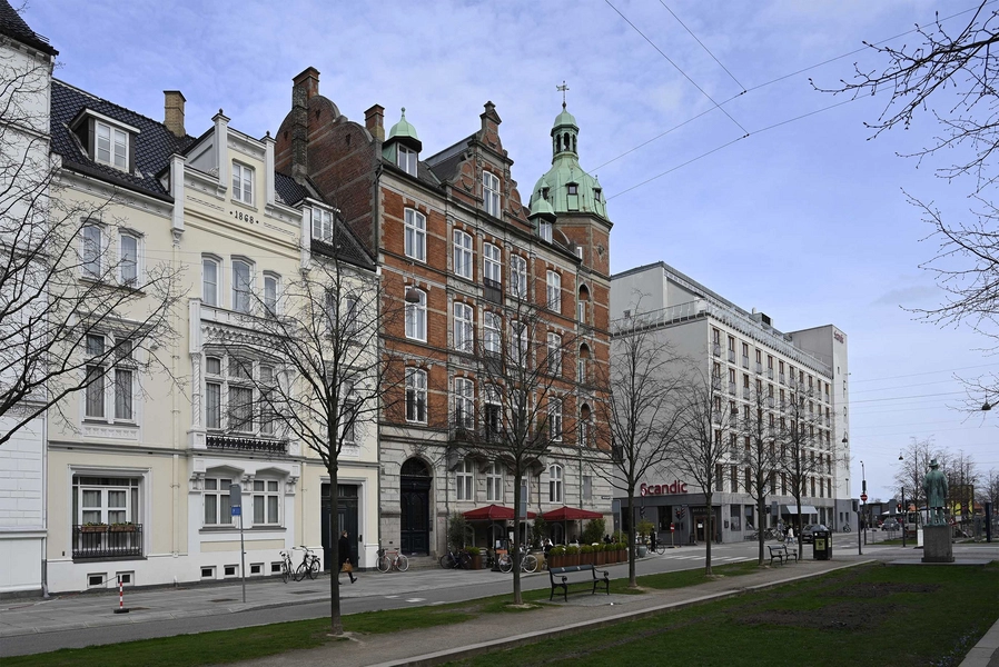 De Brockske Handelsskoler - Sankt Annæ Plads 