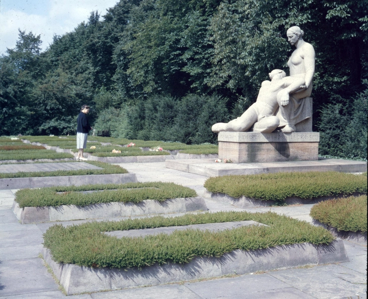 Mindelunden i Ryvangen Foto: C. Th. Sørensen, 1961.
