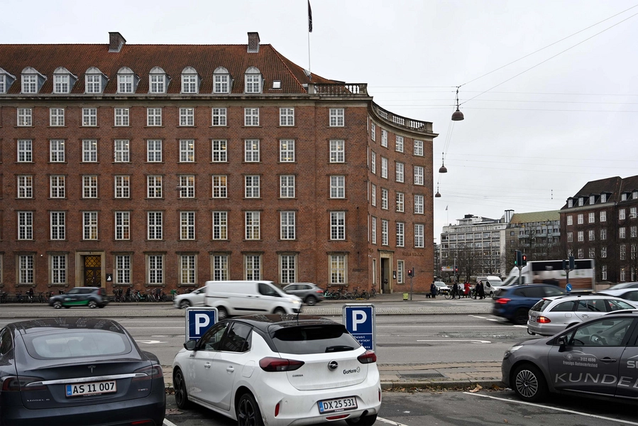 H. C. Andersens Boulevard 2 