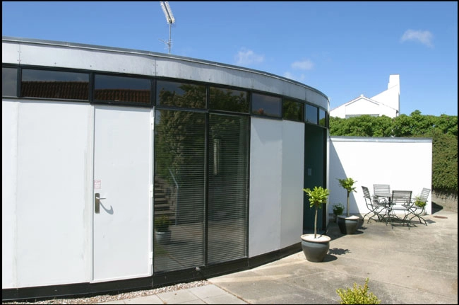 Leo Henriksens hus Facadeudsnit