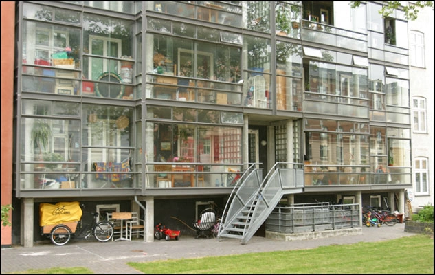 Dannebrogsgade 18 Glasfacaden