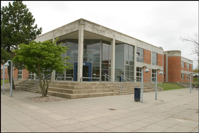 Aalborg Universitet Aulaindgang