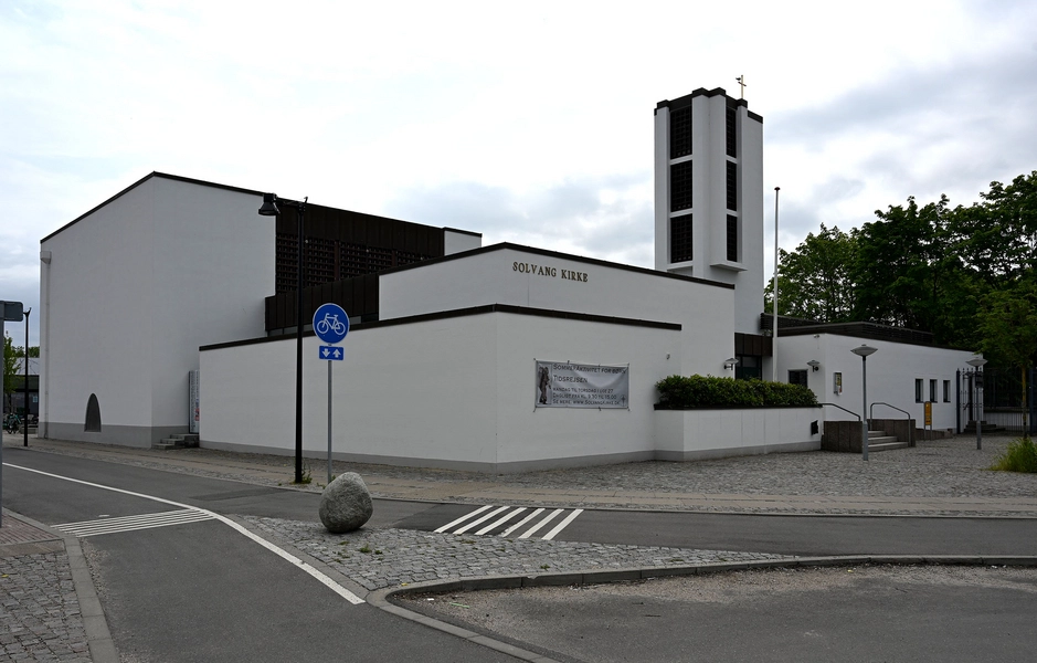 Solvang Kirke Alle fotos er fra 2025