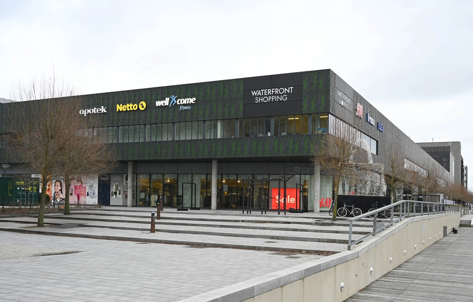 Waterfront Shoppingcenter Foto: 2022