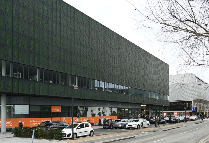 Waterfront Shoppingcenter Foto: 2022