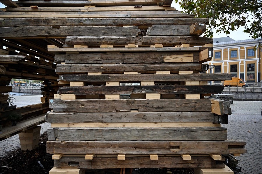 Barn Again - Slow Pavilions 