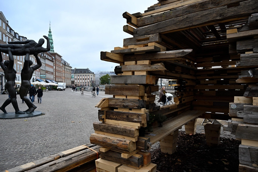 Barn Again - Slow Pavilions 