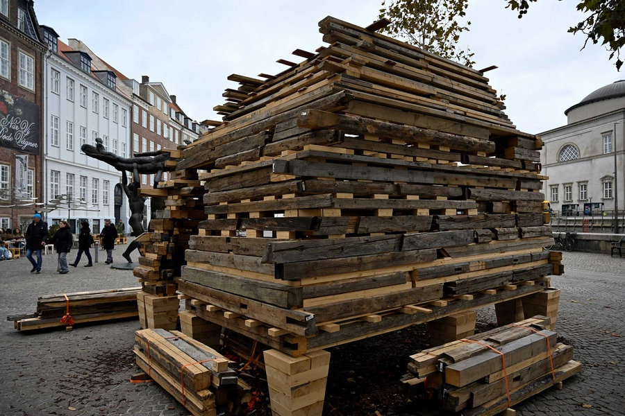 Barn Again - Slow Pavilions 