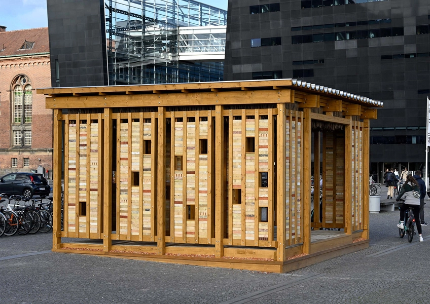 Inside Out, Downside Up - Slow Pavilions Alle fotos er fra 2025