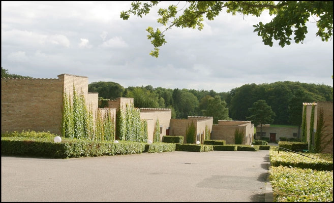 Fredensborghusene Tilkørselsvej