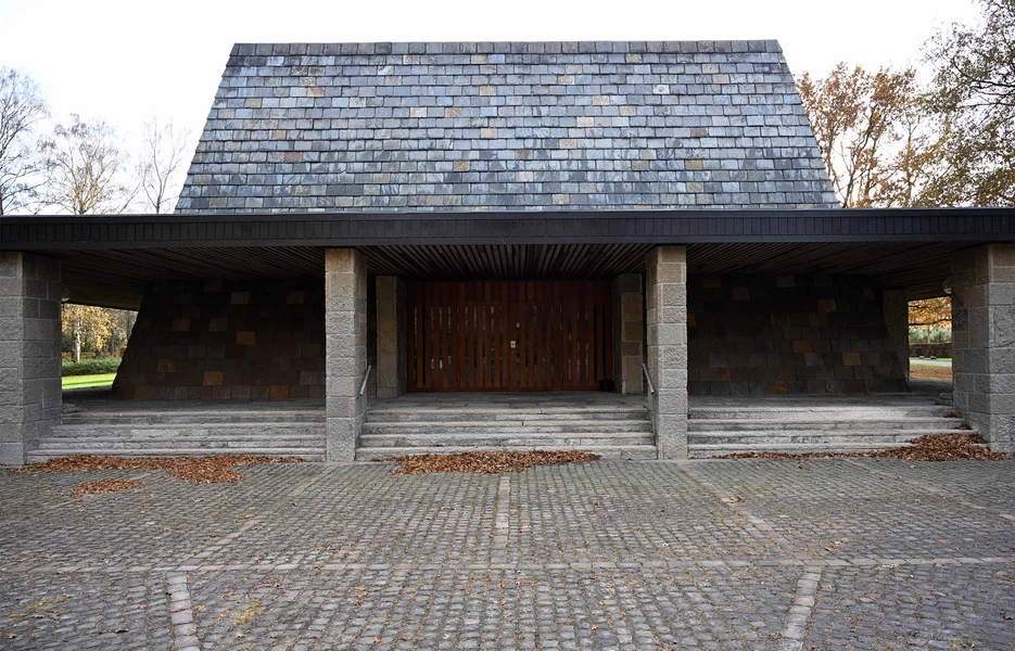 Lyngby Parkkirkegårds Kapel 