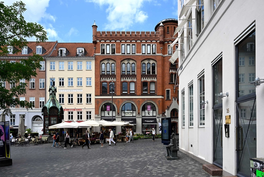 Frederiksborggade 1 og Kultorvet 17 