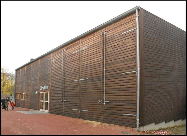 Zoologisk Have - Girafhuset Bagfacade med indgang
