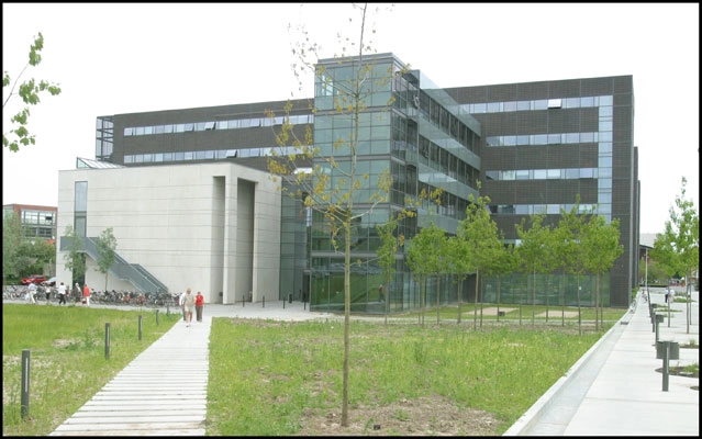 CBS - Solbjerg Plads Gavl