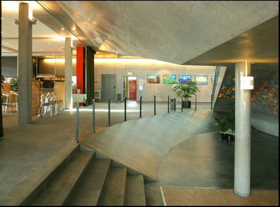 Hadsten Idræts- og Kulturhus Sløjfen Forhallen