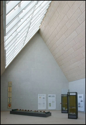 Vesthimmerlands Museum (Museumscenter Aars) Sal for særudstillinger.