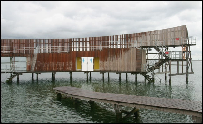 Kastrup Søbad Skærmvæggen