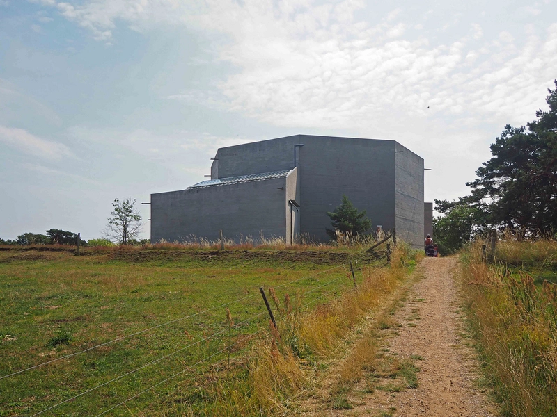 Tegners Museum Bagsiden og den tilstødende mark