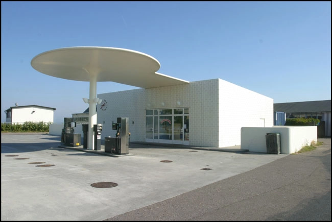 Arne Jacobsens Tankstation Anlægget fra sydvest
