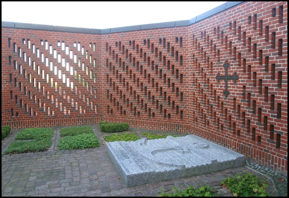 Gravmonument for Frederik IX Gravsten