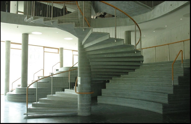 Kilen – Copenhagen Business School Spindeltrappe, udsnit