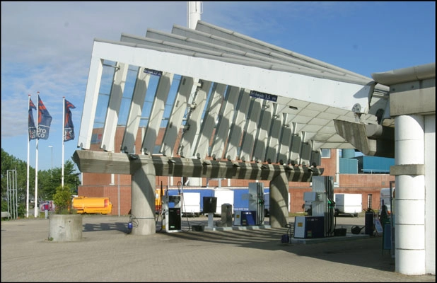 UNO-X Tankstation Tag