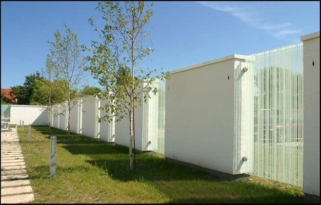 Glas - Museet for glaskunst Havemur