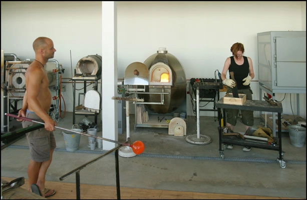 Glas - Museet for glaskunst Glasblæsere