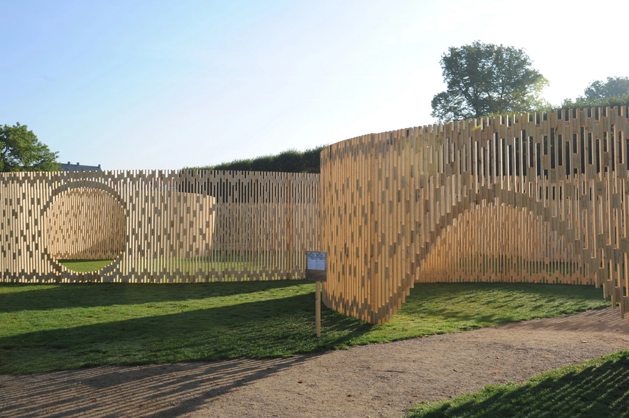 Trylletromler/Zoetropes - Pavillon MAA 1:1 Set fra sydvest