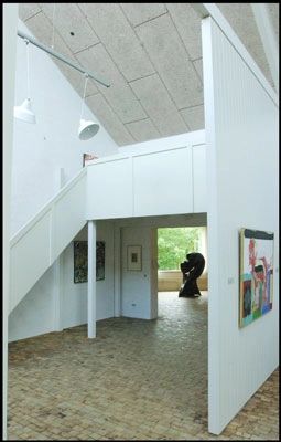 Museum Jorn (Silkeborg Kunstmuseum) Midtergang