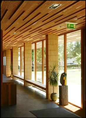 Musikbygning, Testrup Højskole Vinduer