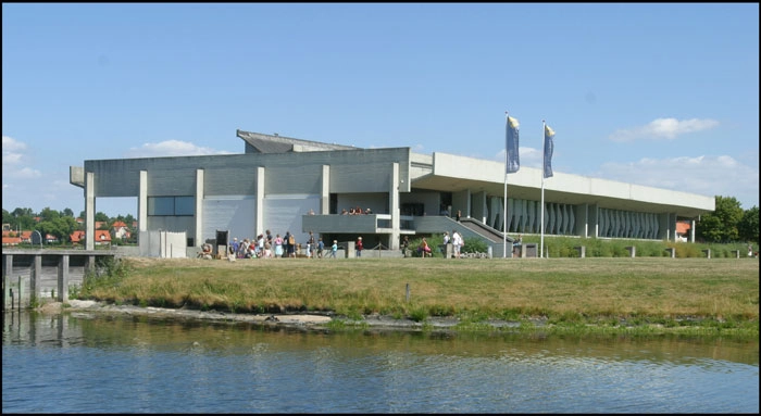 Vikingeskibsmuseet Facader