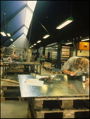 Lampas Fabrik Produktionshal