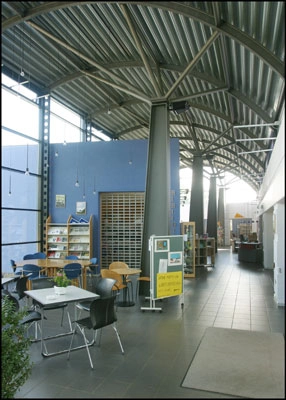 Hjallerup Kulturhus og Bibliotek Forbindelsesgang