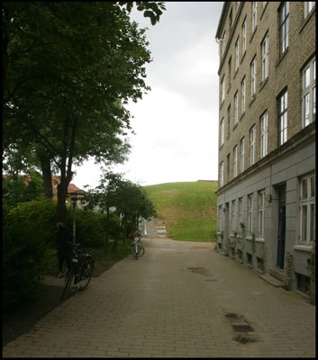 Korsgadehallen Naboer