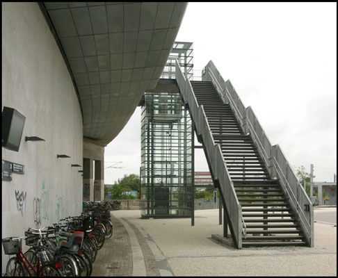 Ny Ellebjerg Station Trappe