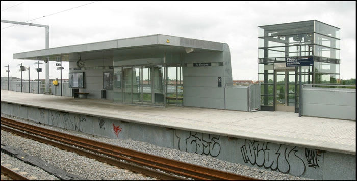 Ny Ellebjerg Station Læskur