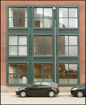 NEXT Sukkertoppen Gymnasium Vindue