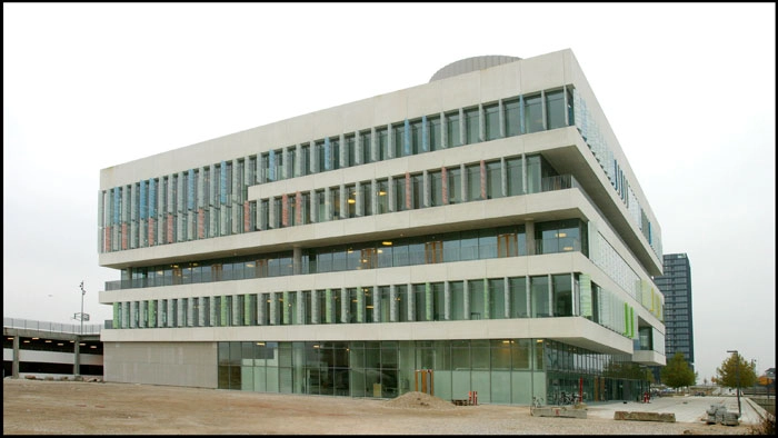 Ørestad Gymnasium Facade