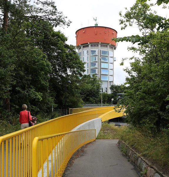 Jægersborg Vandtårn Vandtårnet set fra vest