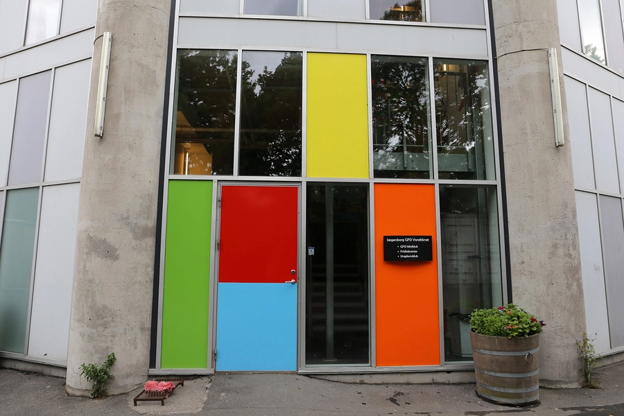 Jægersborg Vandtårn Detalje, indgang, fritidshjem