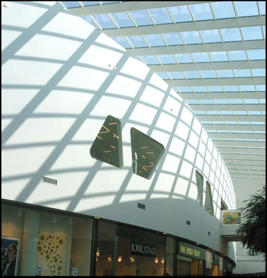 Waterfront Shoppingcenter Ovenlys