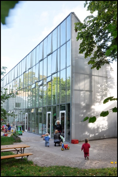 Vuggestuen Akvariet Syd- og vestfacade