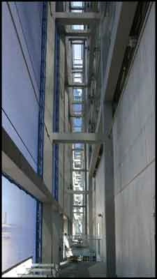 DR Byen Facademellemrum