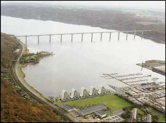 Bølgen Computerbillede II