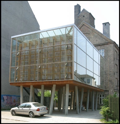 Kvarterhuset (Holmbladsgade Kvartercenter) Tilbygning, dag